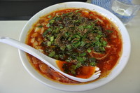 「勝浦タンタン麺」@ビンギリの写真