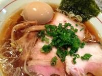 「しもふり中華そば 700 + ＫＡＢＯちゃんの味玉」@麺屋KABOちゃんの写真