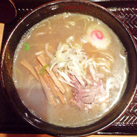 「鬼煮干らーめん（並）」@麺屋 しみるの写真