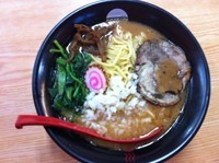 「濃厚黒醤油ラーメン」@千葉拉麺倶楽部 拉通（ra2）の写真