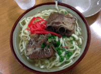 「ソーキそば大（600円）」@きらく食堂の写真