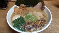 「ガッツリ！極濃醤油麺」@丹行味素 菊名店の写真