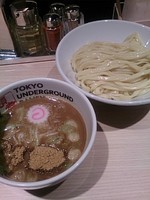 「つけめん(濃厚)Mサイズ」@TOKYO UNDER GROUND RAMEN 頑者の写真