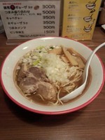 「【限定】ニボニボソバ」@麺 酒 やまのの写真