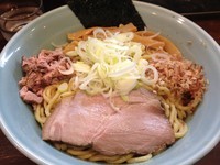 「油そば大盛り 850円」@兎に角 松戸店の写真