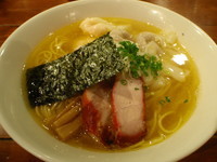 「特製ワンタンメン（白醤油）」@八雲の写真