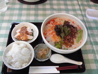 「担担麺、ライスセット」@中華厨房 雪と月の写真