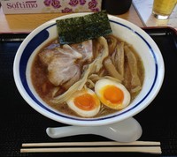 「うさぎらーめん（太麺）」@らーめん うさぎやの写真