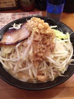 「濃厚Ｇ郎麺ニンニク」@三代目麺処 「まるは」極 船橋店の写真