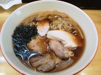 「重ね仕込み醤油らーめん８００円」@ら～めん 桜食堂。の写真