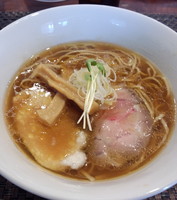 「鶏そば」@らぁ麺 やまぐちの写真