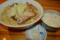 「煮干し塩ラーメン大盛り＋半ライス　750円」@麺や のかぜの写真