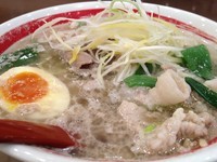 「豚そば」@ちゃんぽん亭総本家 エクスパーサ多賀店の写真