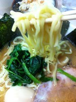 「ラーメン普通盛 味玉」@横浜ラーメン 町田家 町田本店の写真