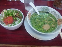 「ねぎラーメン+味たまご+替え玉+明太そぼろごはん」@博多長浜らーめん 楓神の写真