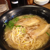 「げんこつラーメン」@げんこつらーめん 光町店の写真