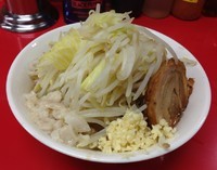「ラーメン並 700円（ヤサイ・ニンニク・アブラ）」@ドン-キタモトの写真