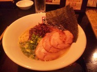 「豚かさね（バリカタ）＋替玉」@麺屋酒家 鉄風の写真