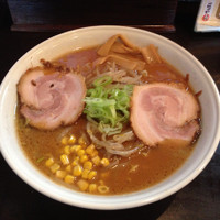 「うしおだし醤油ラーメン700円、大盛200円」@旭川らあめん ひでまるの写真
