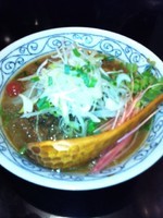 「牛骨(白湯)らーめん８５０円」@らーめんダイニング ど・みそ 八丁堀店の写真