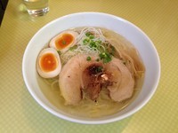 「味玉塩らぁ麺」@麺や金時の写真