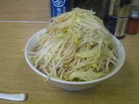 「小ラーメン（ヤサイニンニク）　￥650」@ラーメン二郎 栃木街道店の写真