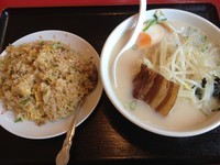 「ランチラーメンセット(炒飯)￥６８０」@中華料理 紅光の写真