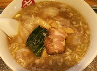 「中華そば（小）＋ ワンタン」@中華そば まるきの写真