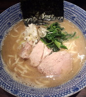 「ラーメン」@東京煮干屋本舗の写真