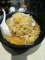 「和蔵インスパイア大盛り300gニンニク増し680円」@らーめん和蔵 関内店の写真