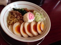 「マヨ油そば＋餃子３個」@いってんべぇの写真