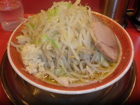 「小ラーメン（６５０円）野菜・ニンニク」@ラーメンタロー 大森の陣の写真