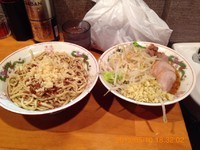 「小ラーメン+つけそば+生姜 おみやげチャーシュー1kg」@豚星。の写真