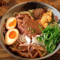 「油そば大盛 850円」@中華そば 椿の写真