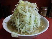 「ラーメン650円（ヤサイ・ニンニク）」@ラーメン二郎 ひばりヶ丘駅前店の写真