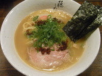 「濃厚鶏白湯ラーメン」@麺屋 藤しろ 目黒店の写真