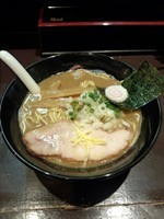 「【限定】イカ煮干そば＋和え玉」@おおぜき中華そば店の写真