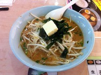 「みそラーメン ＋ バター」@くるまやラーメン 佐原店の写真