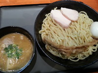 「【夜の部】濃厚つけ麺￥780＋特製￥250＋中盛り￥70」@中華そば 輝羅の写真