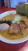 「家系ラーメン　720円」@麺屋しのはら 三日月食堂の写真