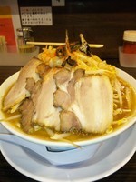 「にぼ三郎（３００ｇ）」@にぼ次朗 新大阪店の写真