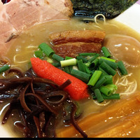 「豚そば全部入り」@笑堂の写真