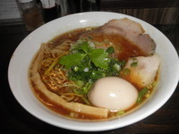 「醤油味玉中華そば大盛り850円」@中華そば こむぎの写真