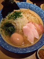 「特製芳醇香味そば（塩）中盛り」@麺屋 一燈の写真