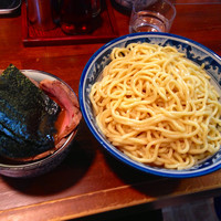 「つけ麺特盛り＋全部のせ」@兎に角 松戸店の写真