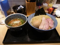 「特製濃厚魚介つけ麺 950円 大盛り 100円」@麺屋 一燈の写真