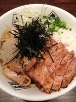 「【限定】あおニボ￥800＋大盛￥100＋肉増し￥100」@麺や 蒼 AOIの写真