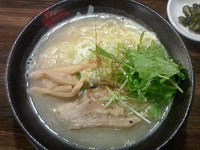 「鶏そば６８２円」@とりの助 下小出店の写真