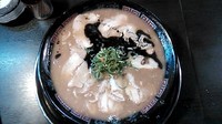 「黒とんこつ + チャーシュー増し + 替玉」@がむしゃら 東京中野店の写真