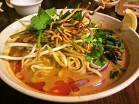 「カオソーイガイ」@チャムチャムの写真